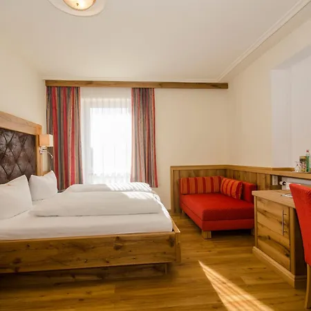 Hotel Jaegerhaus St. Peter