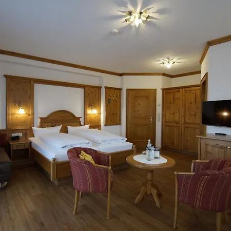 Hotel Jaegerhaus 3*